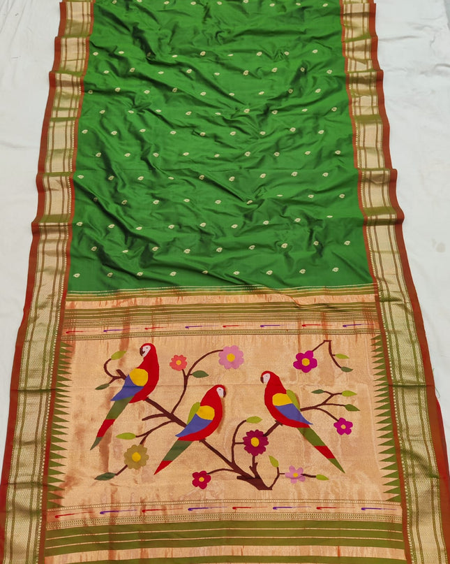 Premium Luxury Bridal Pure Silk Handloom Paithani Saree with Golden Zari and Fancy Pallu
